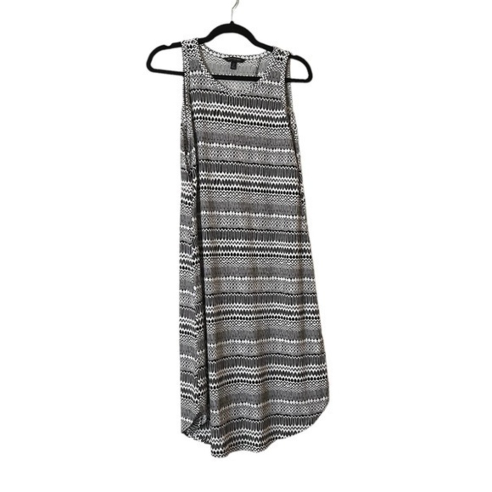 Banana Republic black & white print knit tank dress w/ back overlap & twist